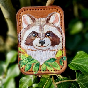 Porte carte raton laveur en cuir